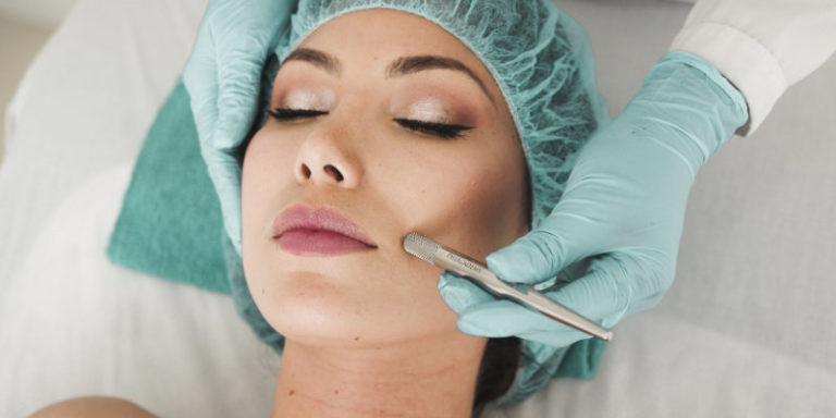 cosmetic surgeons: cosmetic surgery