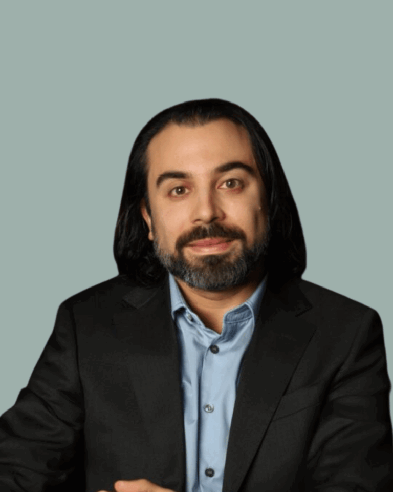 Il Dott. Platania e’ un medico di medicina generale e sessuologo italiano.