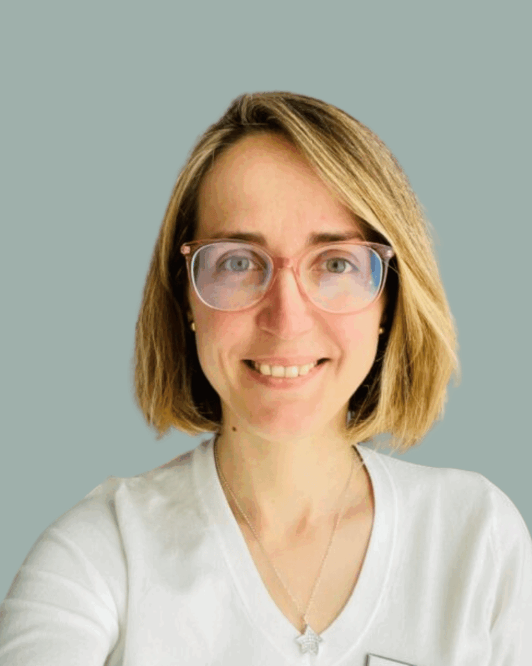Dr. Silvia Serra – Italian Gynaecologist in London, expert in high-risk pregnancies, fertility and ultrasound diagnostics.